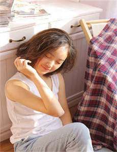 洞里春光